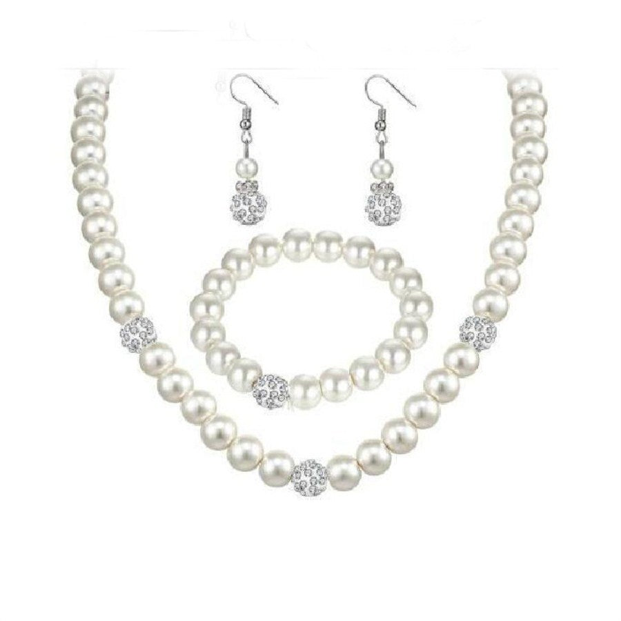 Necklace, bracelet, earring set